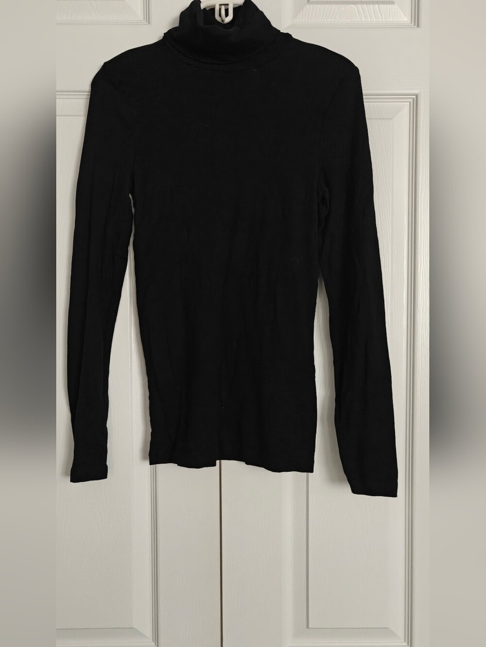 Splendid Classic Black Turtleneck, Size L